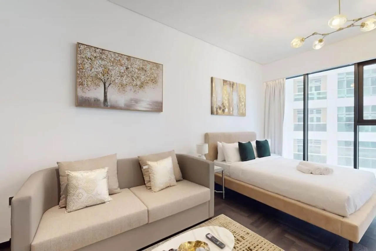 Apartment O Ten, Al Jaddaf - Neat Studio Dubai