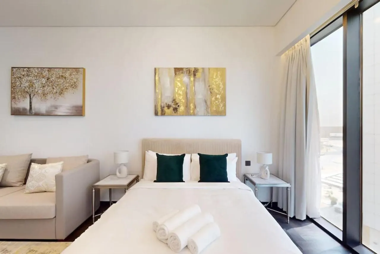 O Ten, Al Jaddaf - Neat Studio Dubai 0*,